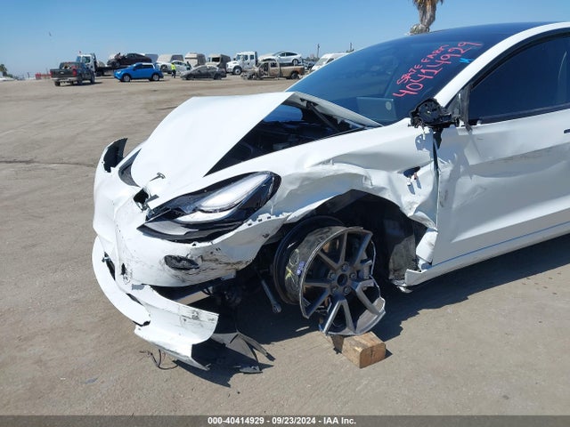 2023 TESLA MODEL 3 5YJ3E1EA5PF556127 Photo 5