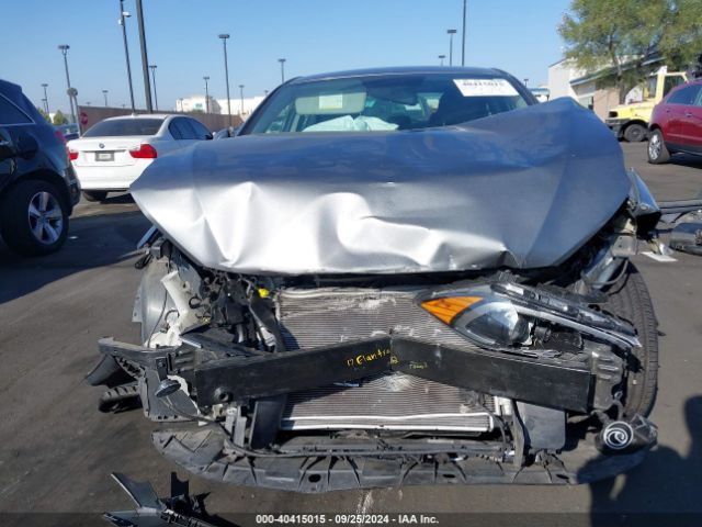 KMHD74LFXHU151836 Hyundai ELANTRA SE