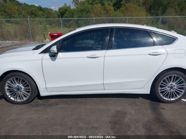 3FA6P0HD5HR141015 Ford FUSION SE