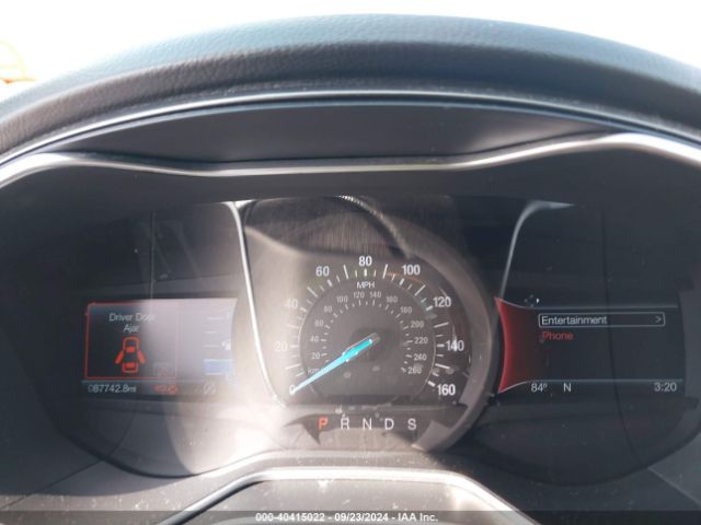 3FA6P0HD5HR141015 Ford FUSION SE