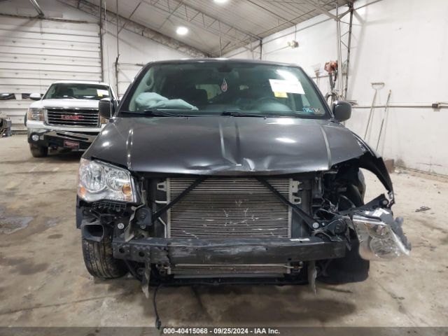2C4RDGBGXKR664958 Dodge Grand Caravan Se