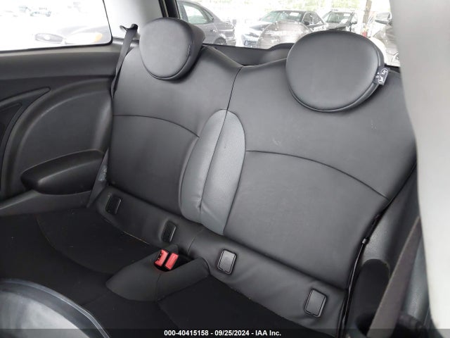2007 MINI COOPER WMWMF33527TT57551 Photo 7