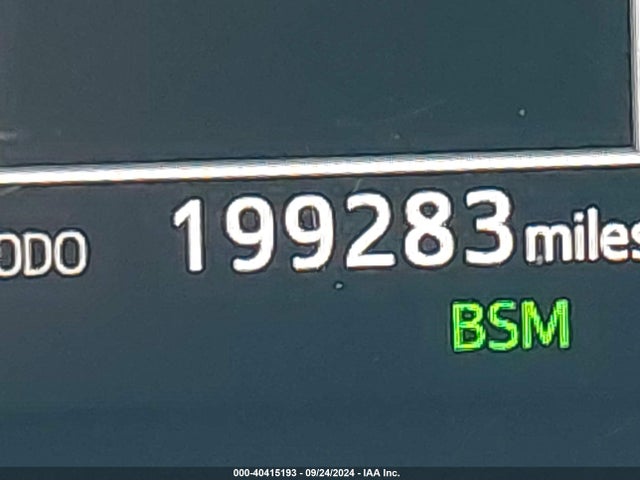 Toyota Rav4 Xle 2018 2T3RFREV9JW744451 Image 16