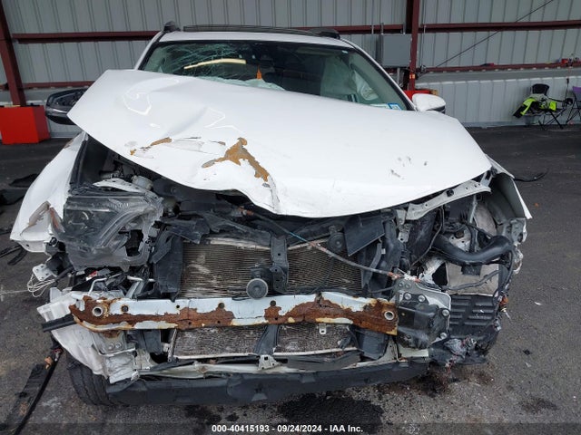 Toyota Rav4 Xle 2018 2T3RFREV9JW744451 Image 6