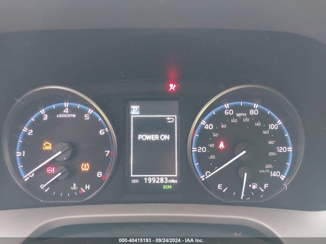 Toyota Rav4 Xle 2018 2T3RFREV9JW744451 Image 7
