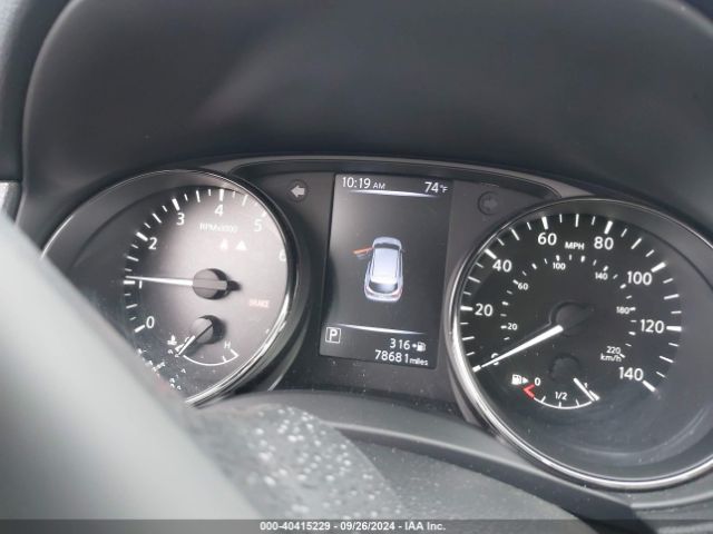 JN1BJ1CR0HW133598 Nissan Rogue Sport Sv