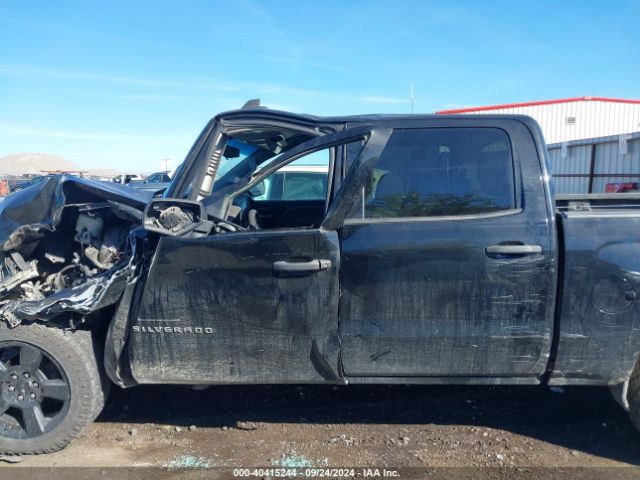 3GCUKPEC1JG131684 Chevrolet Silverado 1500 Custom