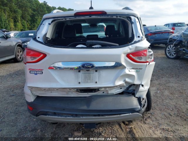 1FMCU0JX7FUC77108 Ford Escape Titanium