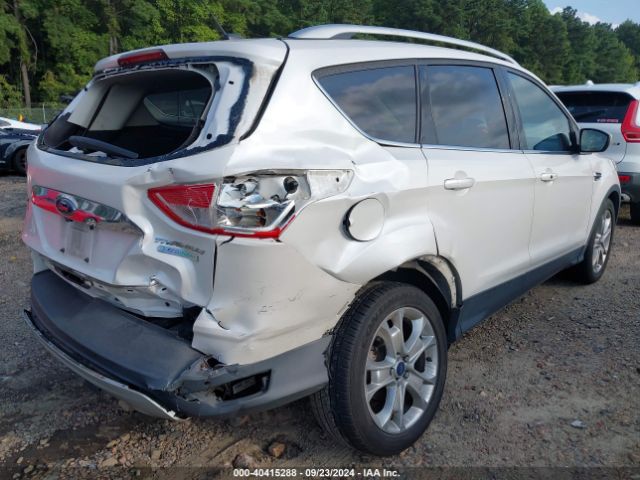 1FMCU0JX7FUC77108 Ford Escape Titanium