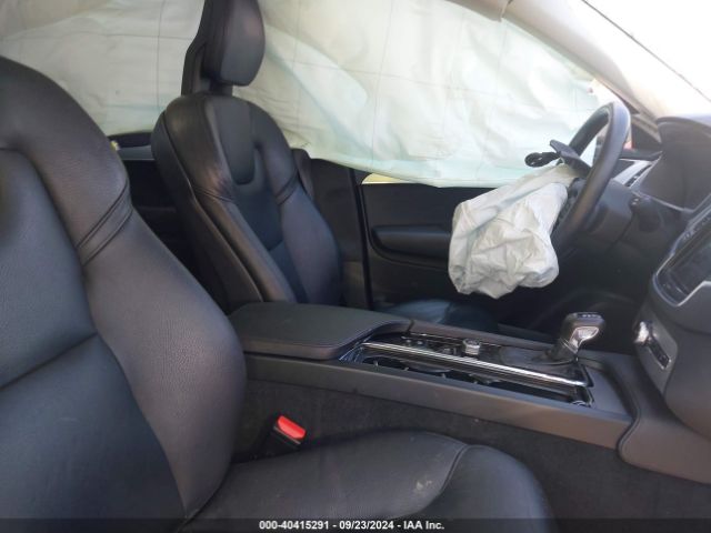 YV4A22PK1J1372408 Volvo Xc90 T6 Momentum