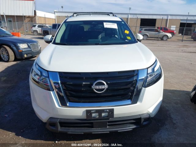 5N1DR3BA7NC239464 Nissan Pathfinder Sv 2wd