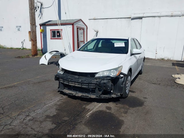 Toyota CAMRY LE 2015 4T4BF1FK2FR460074 Image 6