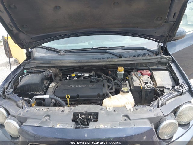 Chevrolet Sonic Lt Auto 2015 1G1JC6SH0F4199840 Image 10