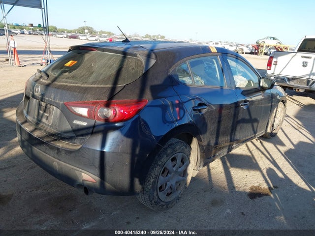 JM1BM1K75E1104241 Mazda MAZDA3