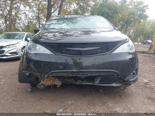 Chrysler Pacifica Touring L 2019 2C4RC1BG7KR627530 Image 6