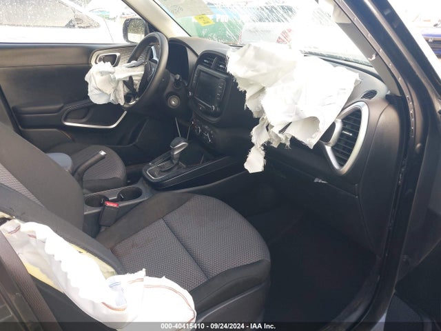 KIA SOUL LX 2022 KNDJ23AU8N7836462 Image 5