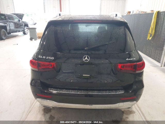 W1N4M4HB7NW234782 Mercedes-Benz Glb 250 4matic