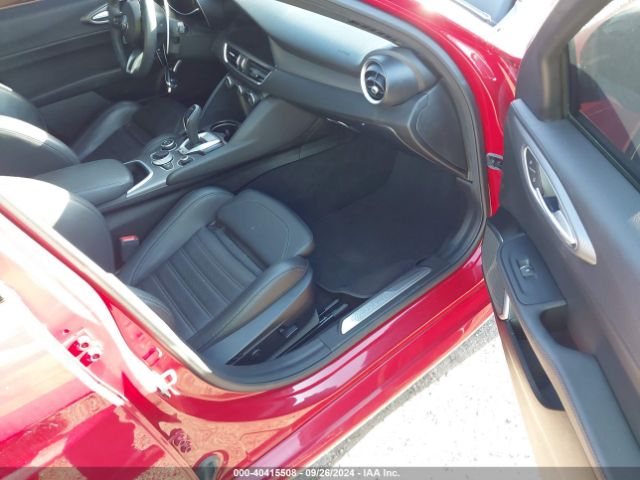 ZARFANBN4N7656235 Alfa Romeo Giulia Veloce Awd