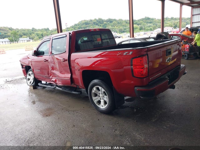 Chevrolet Silverado 1500 2lt 2018 3GCUKREC6JG622943 Image 3