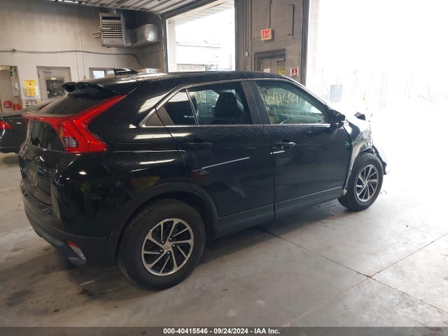 2020 MITSUBISHI ECLIPSE CROSS JA4AS3AA4LZ028658 Photo 3