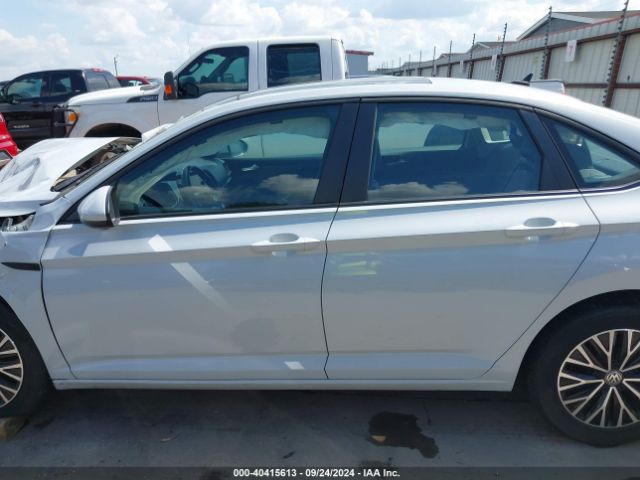 3VWE57BU3KM102048 Volkswagen Jetta 1.4t Sel