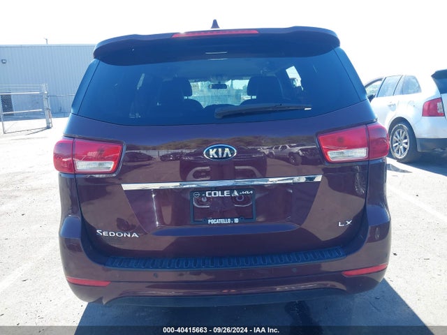 KIA SEDONA LX 2017 KNDMB5C12H6339512 Image 16