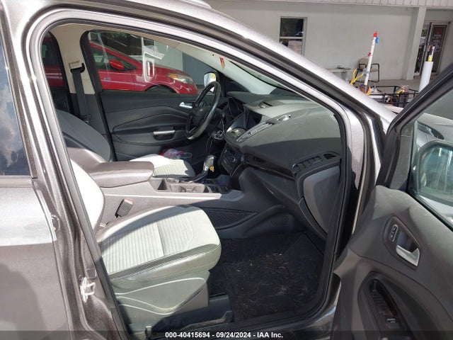 Ford ESCAPE SE 2017 1FMCU0GD0HUB95950 Image 5