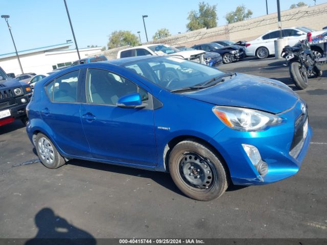 JTDKDTB38F1110786 Toyota Prius C Two