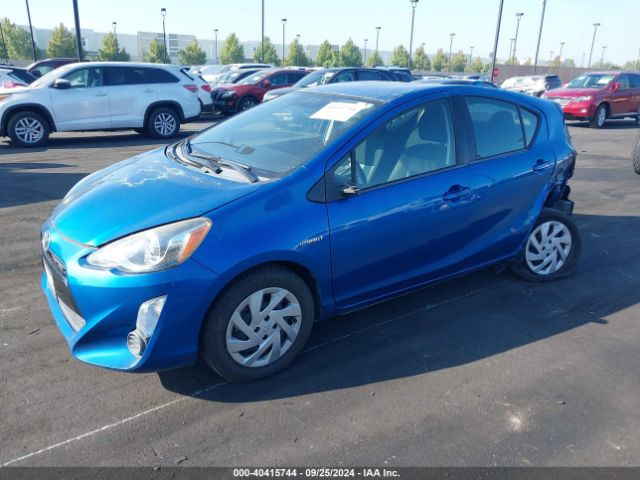JTDKDTB38F1110786 Toyota Prius C Two