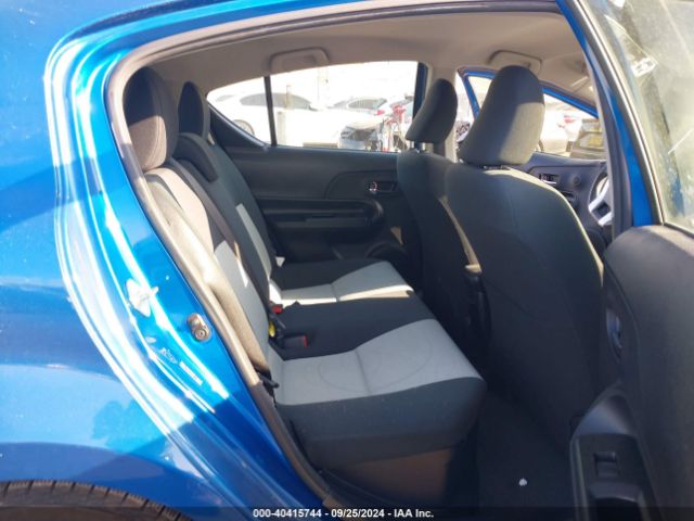 JTDKDTB38F1110786 Toyota Prius C Two