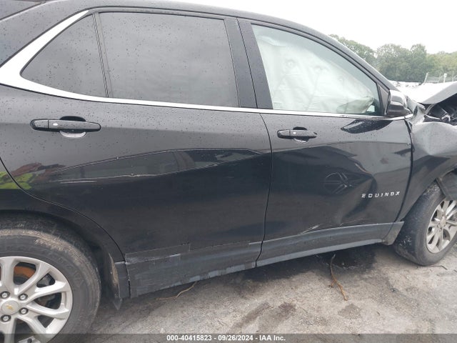 Chevrolet EQUINOX LT 2018 2GNAXSEV9J6243564 Image 13