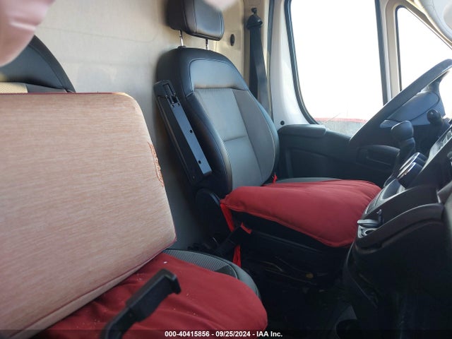 3C6TRVBG6JE104180 RAM Promaster 1500 High Roof 136 Wb
