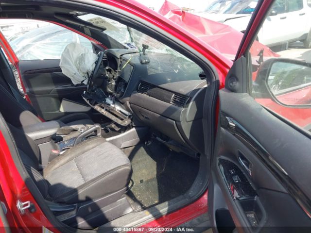 JA4AD3A32JZ050439 Mitsubishi Outlander Le