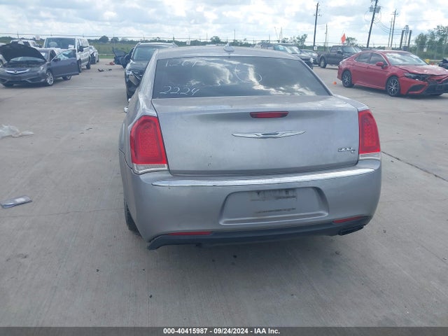 Chrysler 300C 2016 2C3CCAEG1GH282224 Image 15