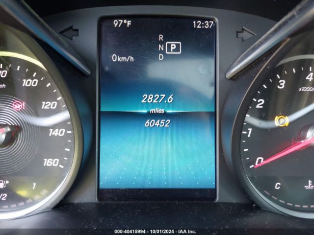 WDDWJ8DB5KF835339 Mercedes-Benz C 300
