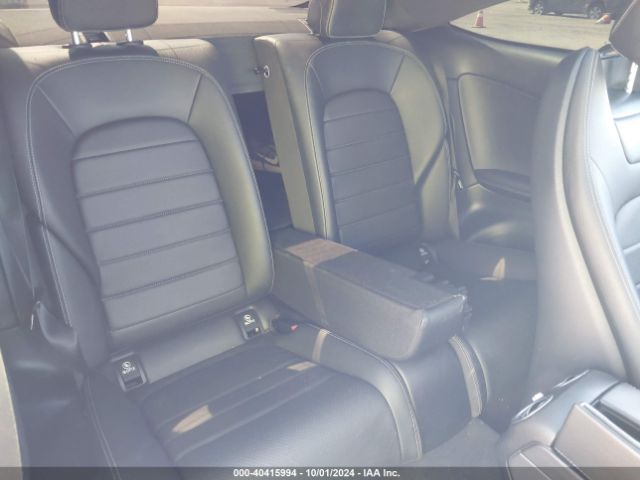 WDDWJ8DB5KF835339 Mercedes-Benz C 300