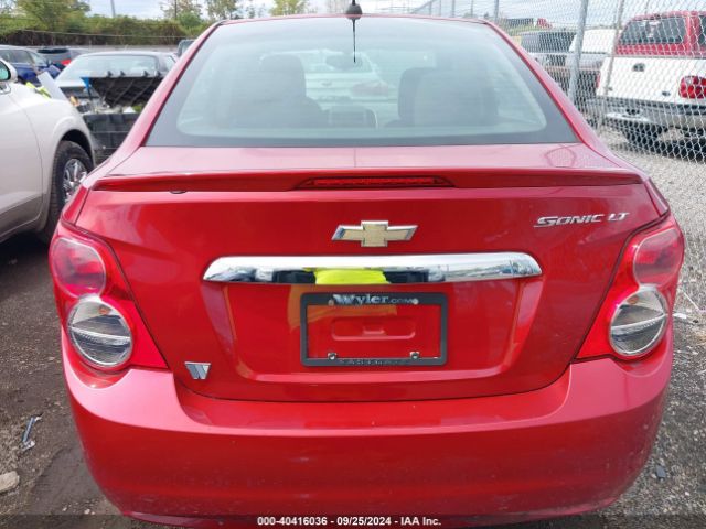 1G1JC5SG9F4218208 Chevrolet Sonic Lt Auto