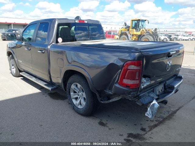 RAM 1500 Laramie Quad Cab 4x4 6'4 Box 2019 1C6SRFDT6KN806444 Image 3