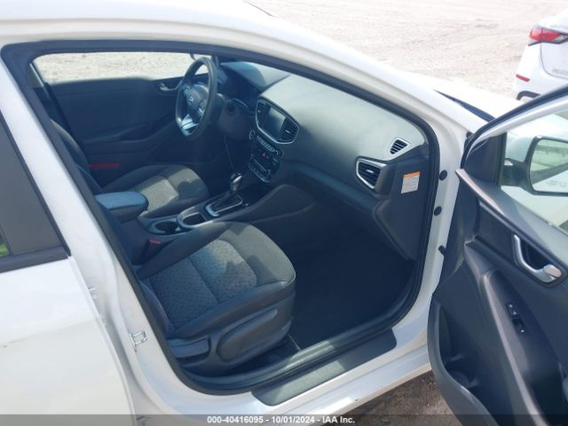 KMHC65LC8JU076909 Hyundai Ioniq Hybrid Blue
