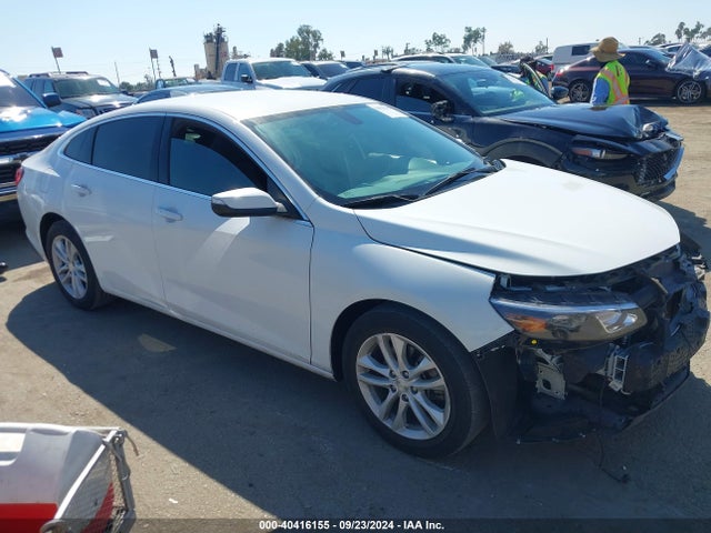 Chevrolet MALIBU LT 2018 1G1ZD5STXJF103241 Image 14