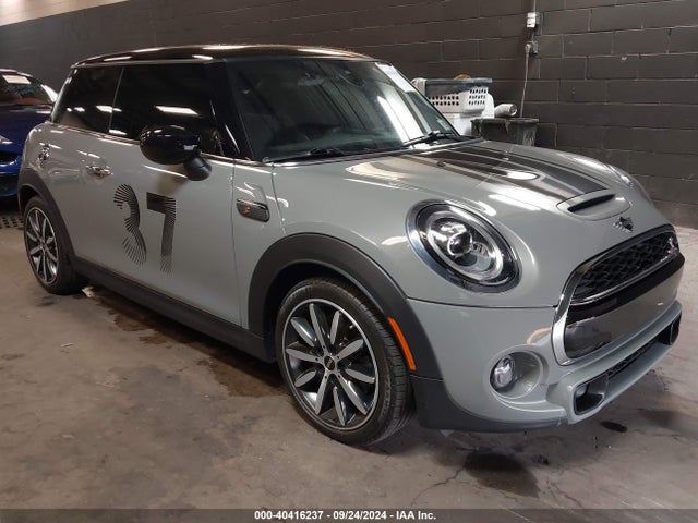 2021 MINI HARDTOP WMWXR5C06M2P01775 Photo 0