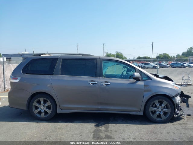 Toyota Sienna Se 8 Passenger 2016 5TDXK3DC3GS765273 Image 13