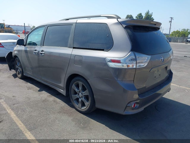Toyota Sienna Se 8 Passenger 2016 5TDXK3DC3GS765273 Image 3