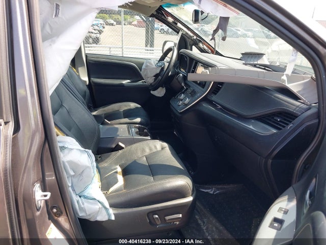 Toyota Sienna Se 8 Passenger 2016 5TDXK3DC3GS765273 Image 5