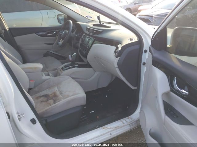 JN1BJ1CP4JW194103 Nissan Rogue Sport Sv