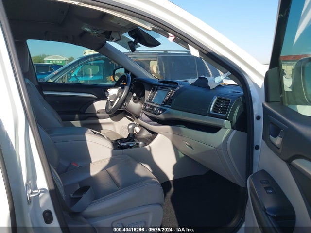 Toyota Highlander Xle 2017 5TDKZRFHXHS521638 Image 5
