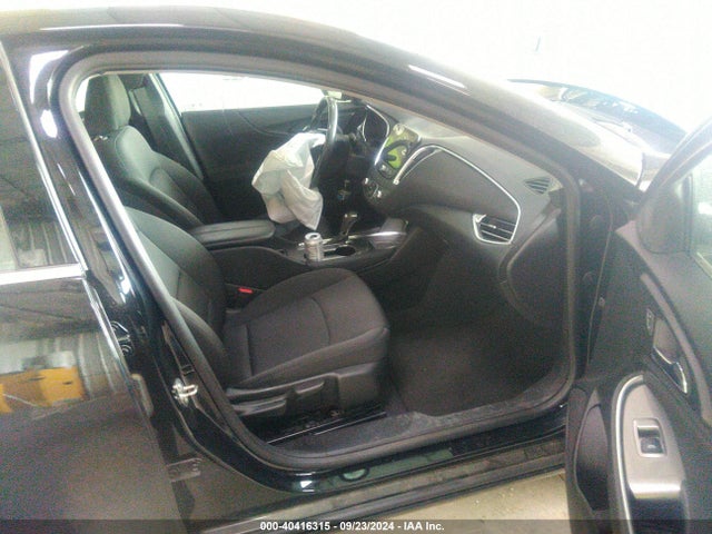 1G1ZD5ST8JF274361 Chevrolet MALIBU LT