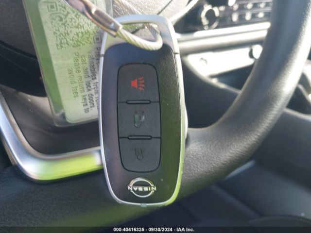5N1BT3AA8RC693593 Nissan Rogue S Fwd