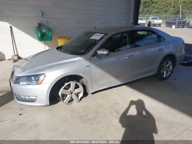 1VWAT7A39FC104102 Volkswagen Passat 1.8t Limited Edition