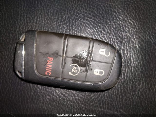 3C4NJDCB6LT215493 Jeep Compass Limited 4x4